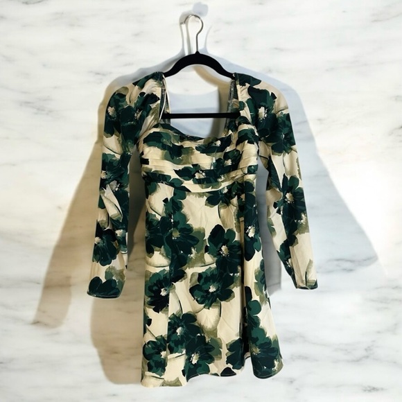 Abercrombie & Fitch Warm Green and Cream Tones Bodycon Dress with Puff Sleeves - Picture 3 of 10